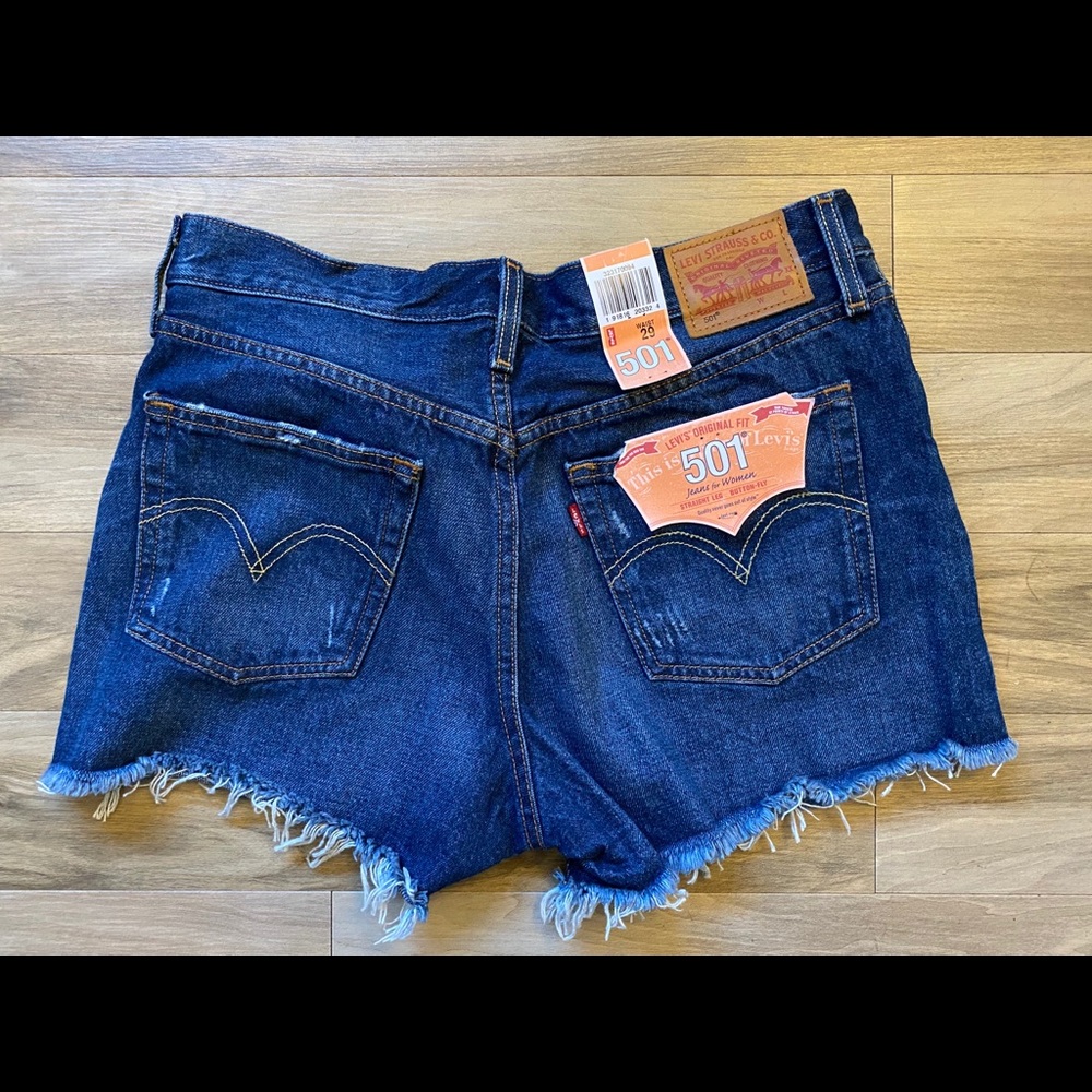 ✨Levi’s 501 Denim Jeans!✨